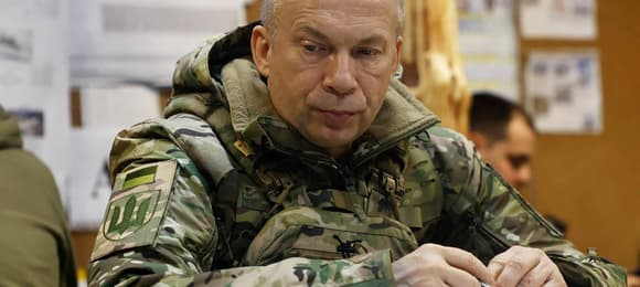 Zełenski zwolnił gen. Syrskiego ze stanowiska głównodowodzącego SZU