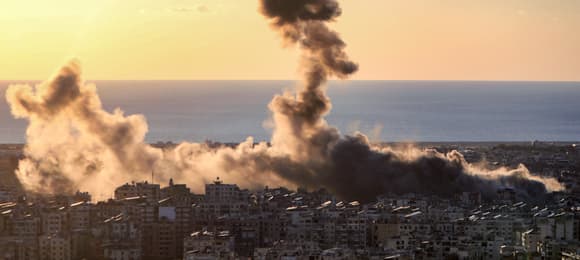 Izraelska armia posuwa się wgłąb Libanu. Hezbollah mówi o „otwartej wojnie”