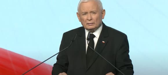 Jarosław Kaczyński podczas konferencji prasowej