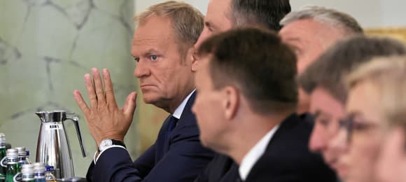 18.06.2025 Warszawa , Krakowskie Przedmiescie , Palac Prezydencki . Premier Donald Tusk (l) podczas posiedzenia Rady Bezpieczenstwa Narodowego przed Szczyczetm NATO w Hadze .Fot. Slawomir Kaminski / Agencja Wyborcza.pl