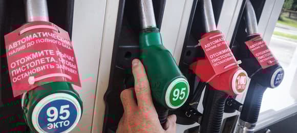 Ustawy o obniżce cen paliw weszły w życie