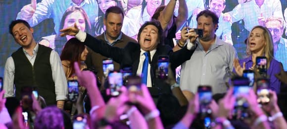 Argentyna: triumf kontrowersyjnego prezydenta w wyborach parlamentarnych