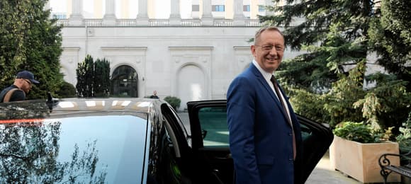 Strategiczna działka pod CPK sprzedana przez PiS