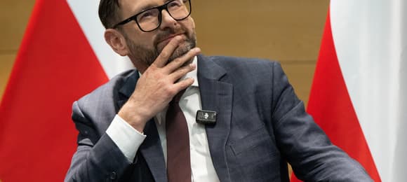 „Najwybitniejszy polski menedżer”. Burza przed przesłuchaniem Obajtka