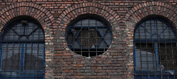 Będzie drugie życie dla synagogi. Przy niemym sprzeciwie PiS