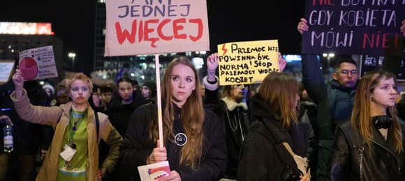 Włosi wprowadzą „kobietobójstwo” do kodeksu karnego