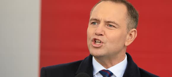 Nawrocki wybiera się na marsz skrajnej prawicy. Duda zrobił to tylko raz