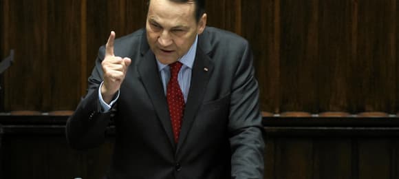 Radosław Sikorski wezwał do MSZ ambasadora Izraela. Chodzi o wpis Yad Vashem