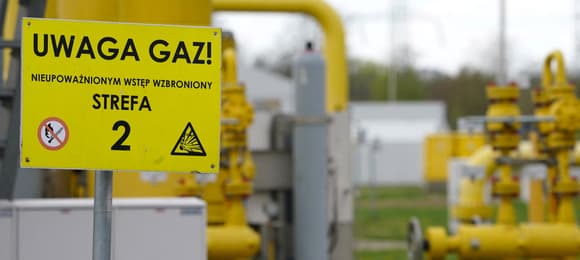 UE ustaliła terminy całkowitego zakazu importu gazu z Rosji