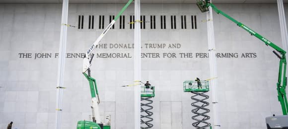 Świąteczny koncert odwołany w proteście przeciwko zmianie nazwy Kennedy Center