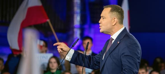 Prezydent wetuje, prokuratura wznawia śledztwo ws. chłopców, którzy „rozebrali” zdjęcie koleżanki