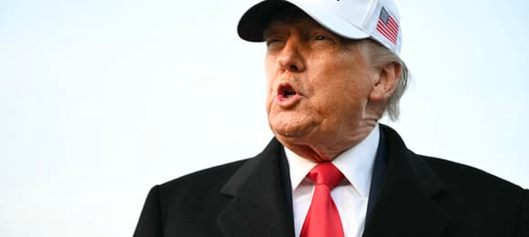 Według Trumpa wokół Grenlandii pływają chińskie i rosyjskie okręty. Jak jest naprawdę?