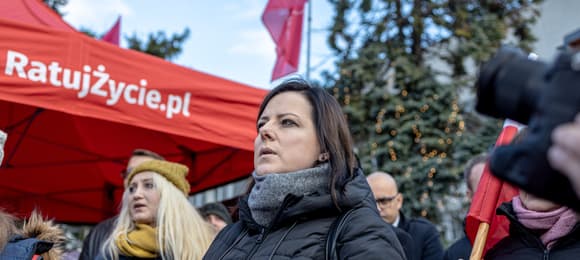Fundacja Godek zapowiada więcej protestów na Zaspie. Mama dziecka z OIOM-u: „Działania protestujących pogłębiały naszą traumę”