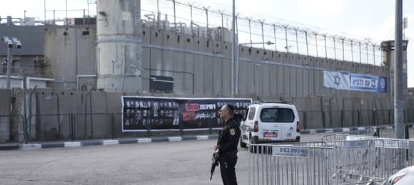 „Bezprawni kombatanci”. Jak Izrael aresztuje Palestyńczyków pod pretekstem walki z terroryzmem