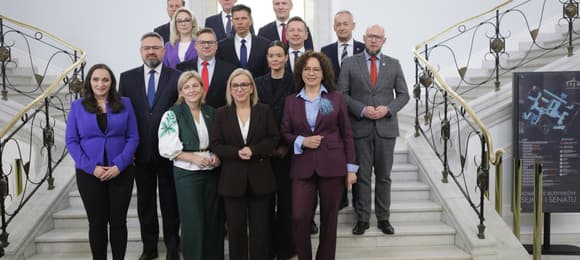 Rozłam w Polsce 2050. Klub „Centrum” Hennig-Kloski kontra „wyraziste centrum” Pełczyńskiej-Nałęcz