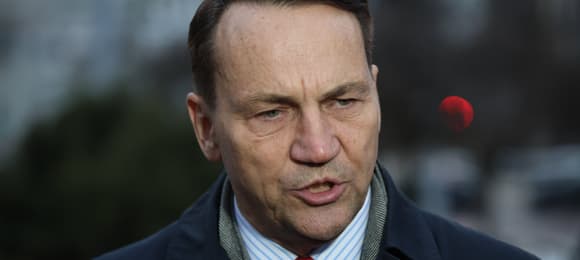 Sikorski w Sejmie: Grozi nam wojna