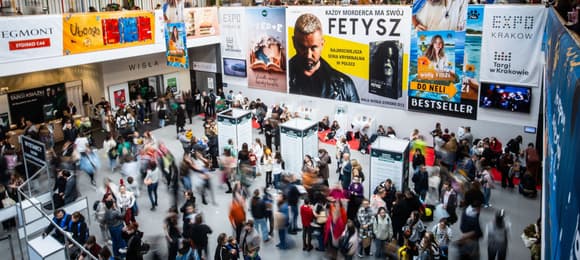 Źle, ale stabilnie. Ponad połowa Polaków w ogóle nie czyta