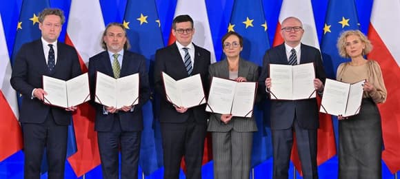 Nowi sędziowie TK chcą, by wszyscy sędziowie Trybunału ocenili działania prezesa Święczkowskiego