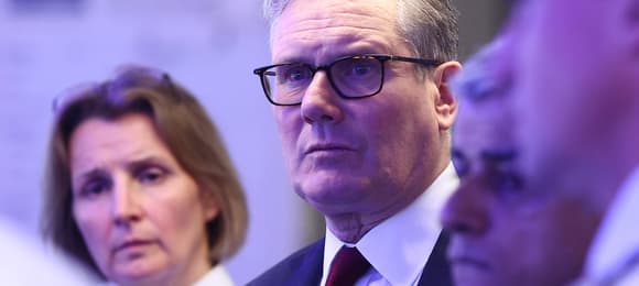 Wielka Brytania: czy rząd przetrwa porażkę w wyborach lokalnych? Walka o przywództwo w Partii Pracy