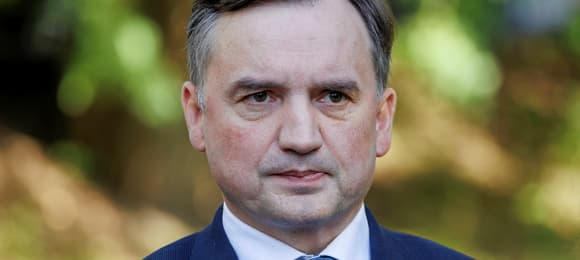 Reuters: Wiceszef amerykańskiej dyplomacji pomógł Ziobrze dostać się do USA