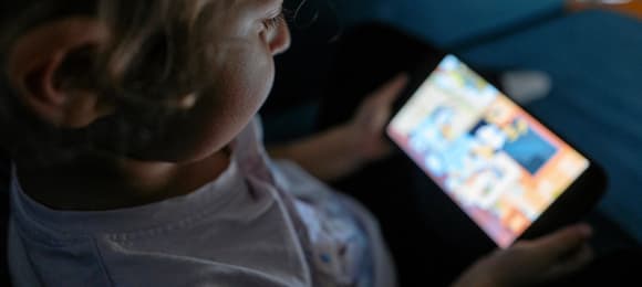 Sejm zakazał smartfonów w szkołach podstawowych i przedszkolach od września 2025