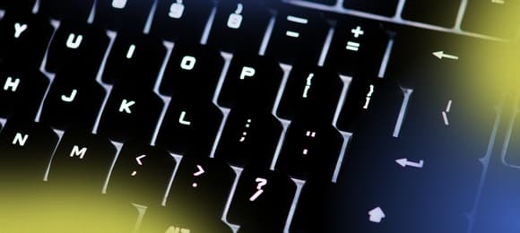 Centra oszustów i gra o miliardy. Jak okradają nas przez internet