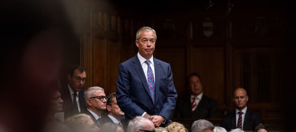 Nigel Farage rezygnuje z mandatu. Chce poparcia od wyborców