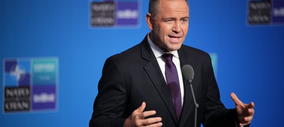 Nawrocki at NATO summit: The road to permanent US bases in Poland is open