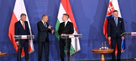 Grupa Wyszehradzka: szansa na odnowę po zmianach na Węgrzech