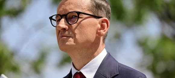 Pomysł Morawieckiego: szkolenia wojskowe dla polityków