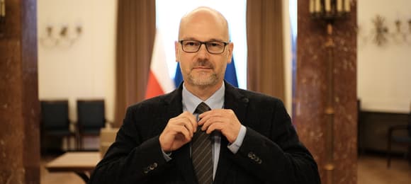 Berek steps down from Tusk's cabinet to become Constitutional Tribunal judge