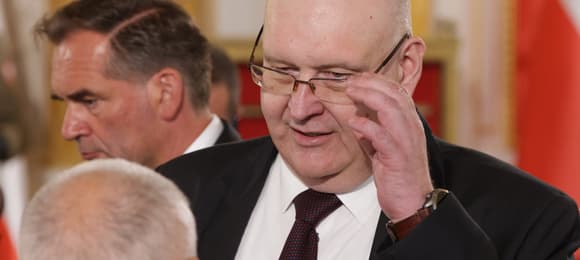 Zarzuty karne dla urzędników TK Święczkowskiego za blokowanie nowych sędziów