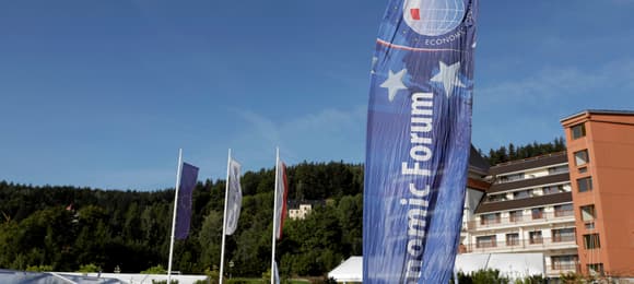 Skrajna prawica wkracza na Forum Ekonomiczne. Trzy panele z partnerstwem ludzi związanych z Ordo Iuris
