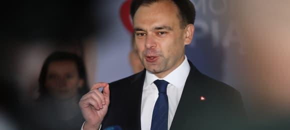 Minister Domański potwierdza: Będą równe prawa podatkowe dla małżonków tej samej płci