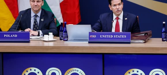 Spotkanie ministrów G20. Sikorski ma przesłanie do Ławrowa