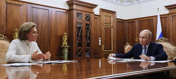 Podejrzenie dżumy na Syberii: 200 osób eskortowanych przez FSB na kwarantannę