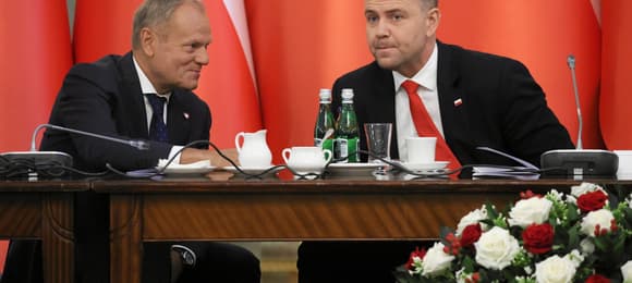 Paliwo wyborcze po 5.19 zł. Tusk, Nawrocki i cena baryłki
