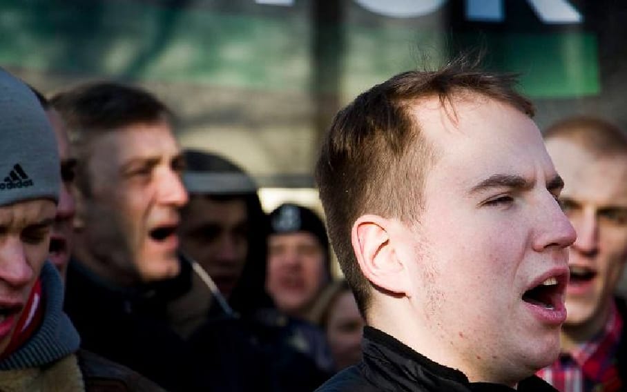 Grafika do artykułu PiS narodowo-radykalny. Andruszkiewicz wchodzi do rządu