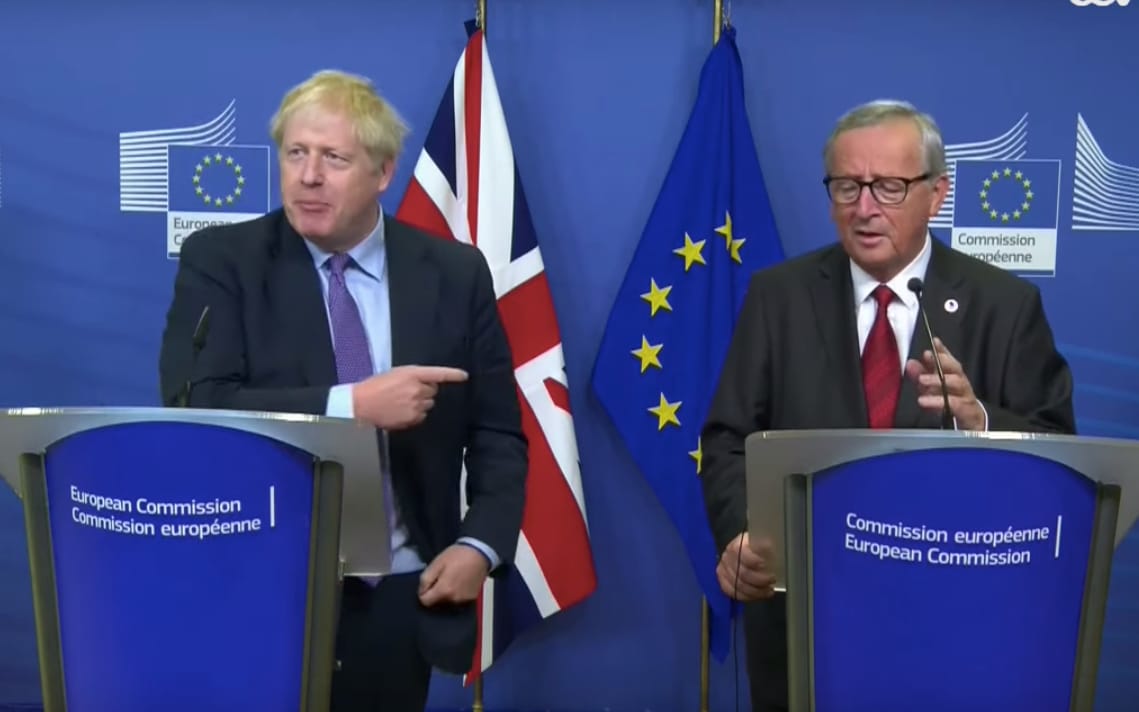 Grafika do artykułu Brexit przez szpagat. Czy Izba Gmin zaakceptuje trick z irlandzką granicą w nowej umowie z UE?