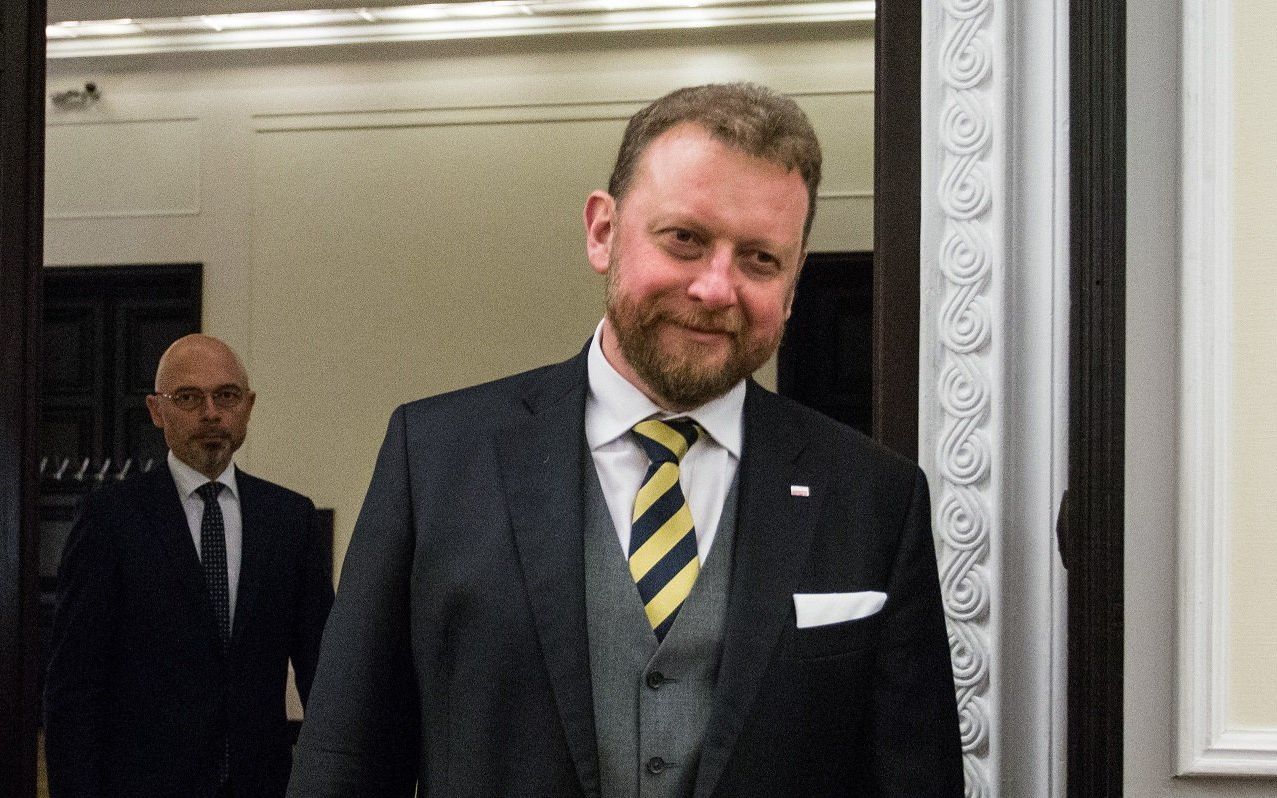 15.11.2019 Warszawa , Kancelaria Prezesa Rady Ministrow . Minister zdrowia Lukasz Szumowski podczas inauguracyjnego posiedzenia Rady Ministrow . 
Fot. Adam Stepien / Agencja Gazeta
