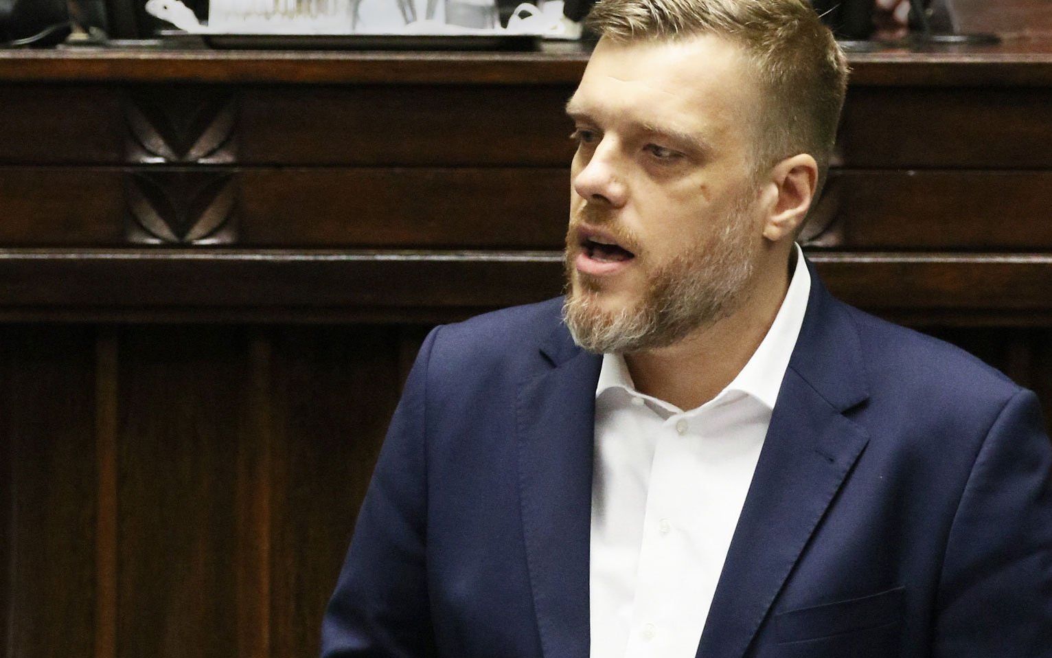 Grafika do artykułu Zandberg: "Lewica chce wolności od biedy, strachu i przemocy – ale też wolności wyboru"