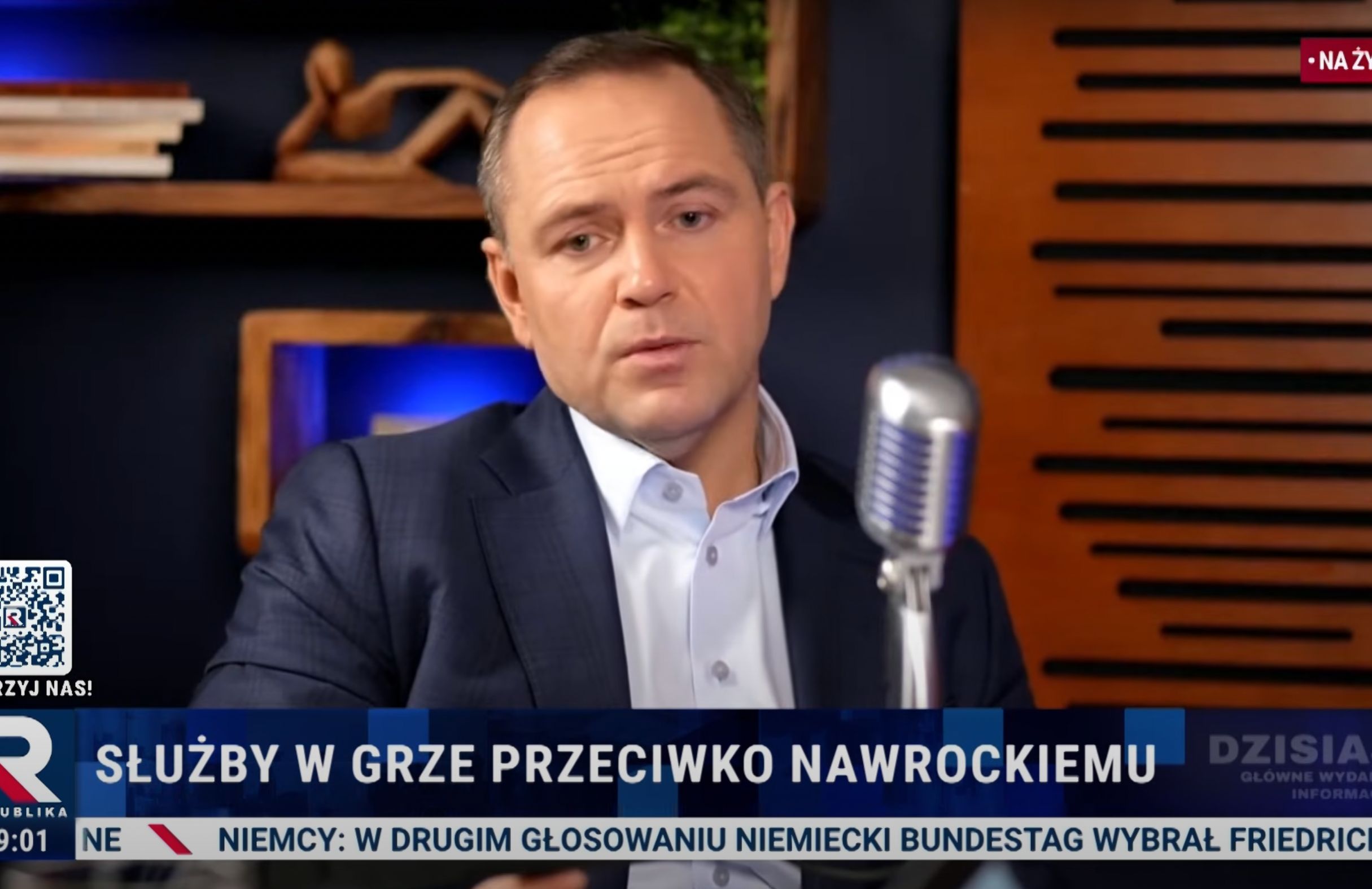 Karol Nawrocki. Na pasku: „Służby w grze przeciwko Nawrockiemu”
