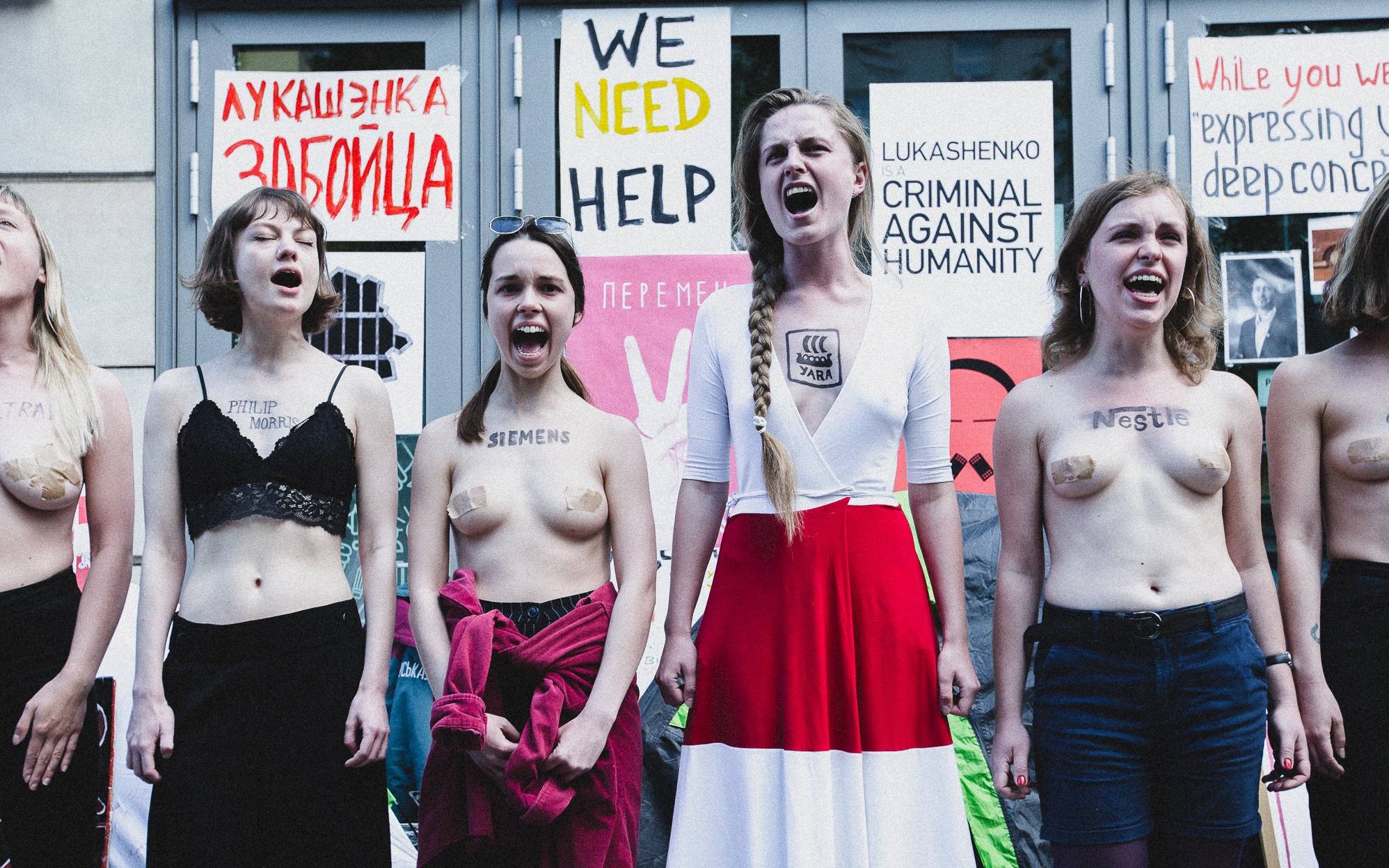 Warszawa, 02.06.2021. Protest solidarnościowy z represjonowanymi  Białorusinkami i Białorusinami