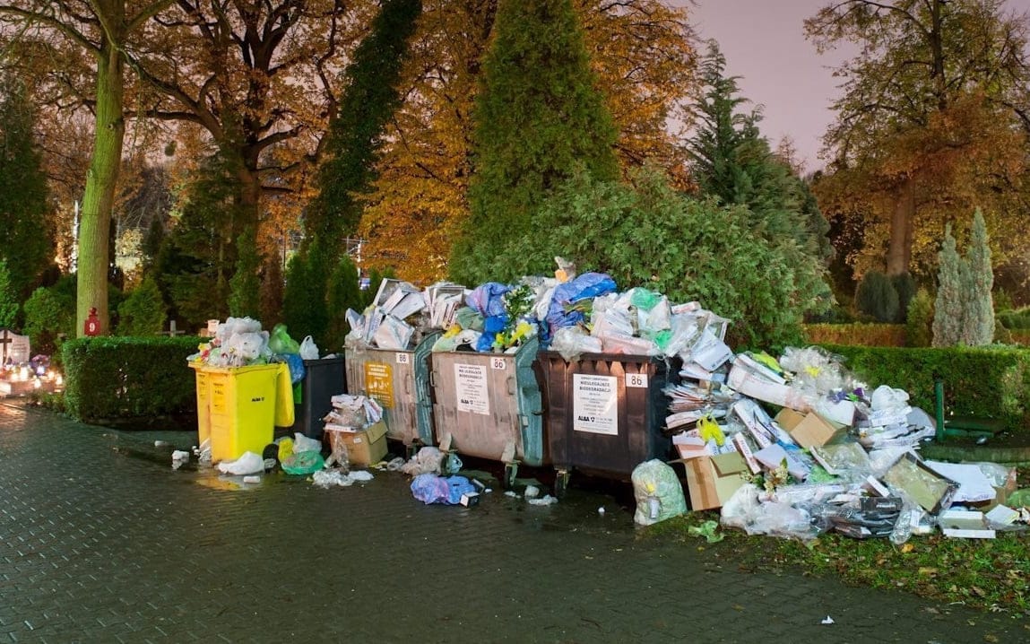 01.11.2017 Wroclaw . Cmentarz Grabiszynski .
Fot. Tomasz Pietrzyk / Agencja Gazeta