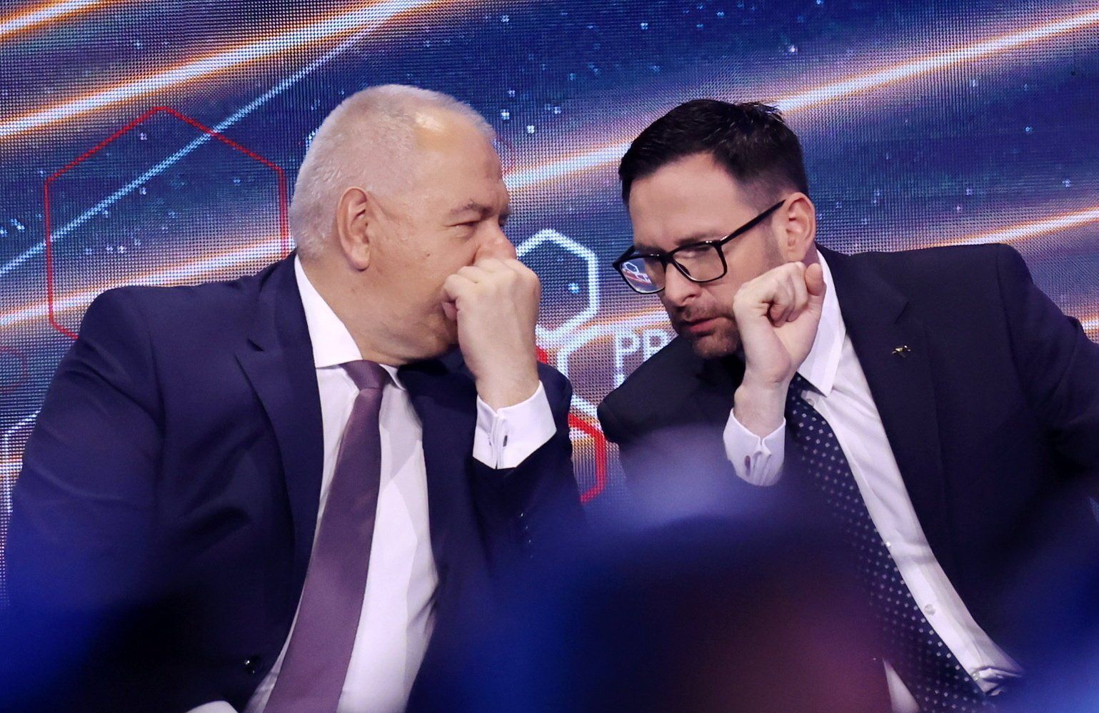 Jacek Sasin i Daniel Obajtek rozmawiają
