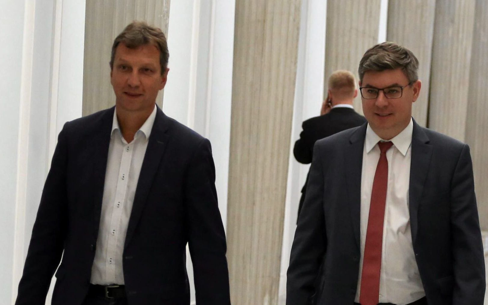20.07.2016 Warszawa , Sejm . Andrzej Halicki i Jan Grabiec - PO .
Fot . Slawomir Kaminski / Agencja Gazeta