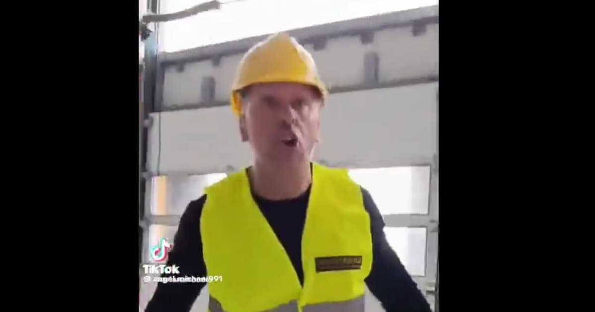 Pracownik zaatakował Ukraińców na budowie na tle narodowościowym. Został natychmiast zwolniony