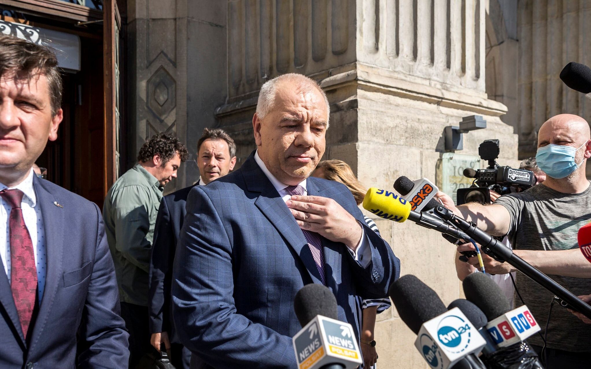 28.07.2020 Katowice . Urzad Wojewodzki . Minister aktywow panstwowych Jacek Sasin (C) podczas rozmow w sprawie zamykania kopaln .
Fot. Grzegorz Celejewski / Agencja Gazeta