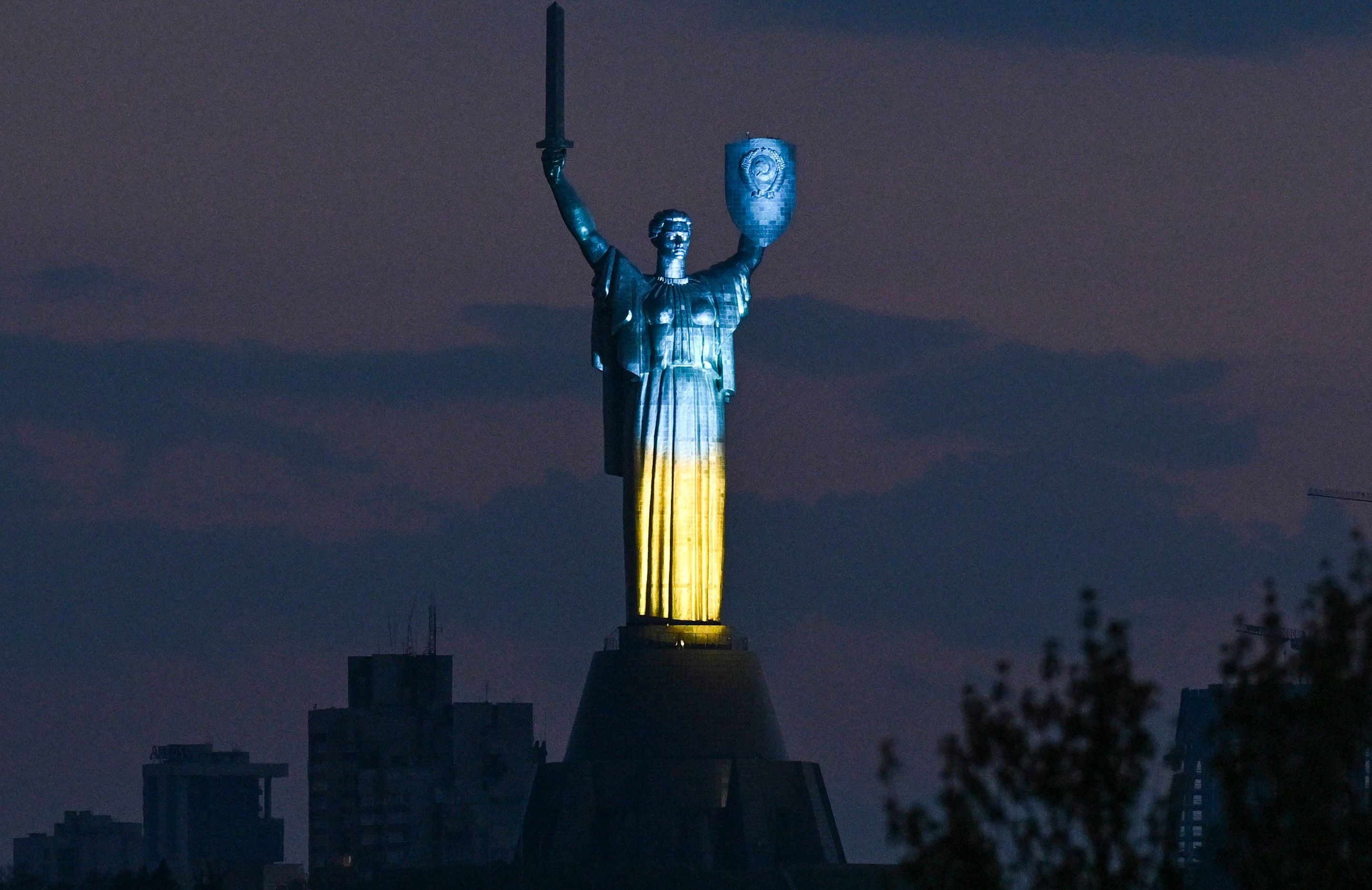 Kijów, pomnik matki-ojczyzny