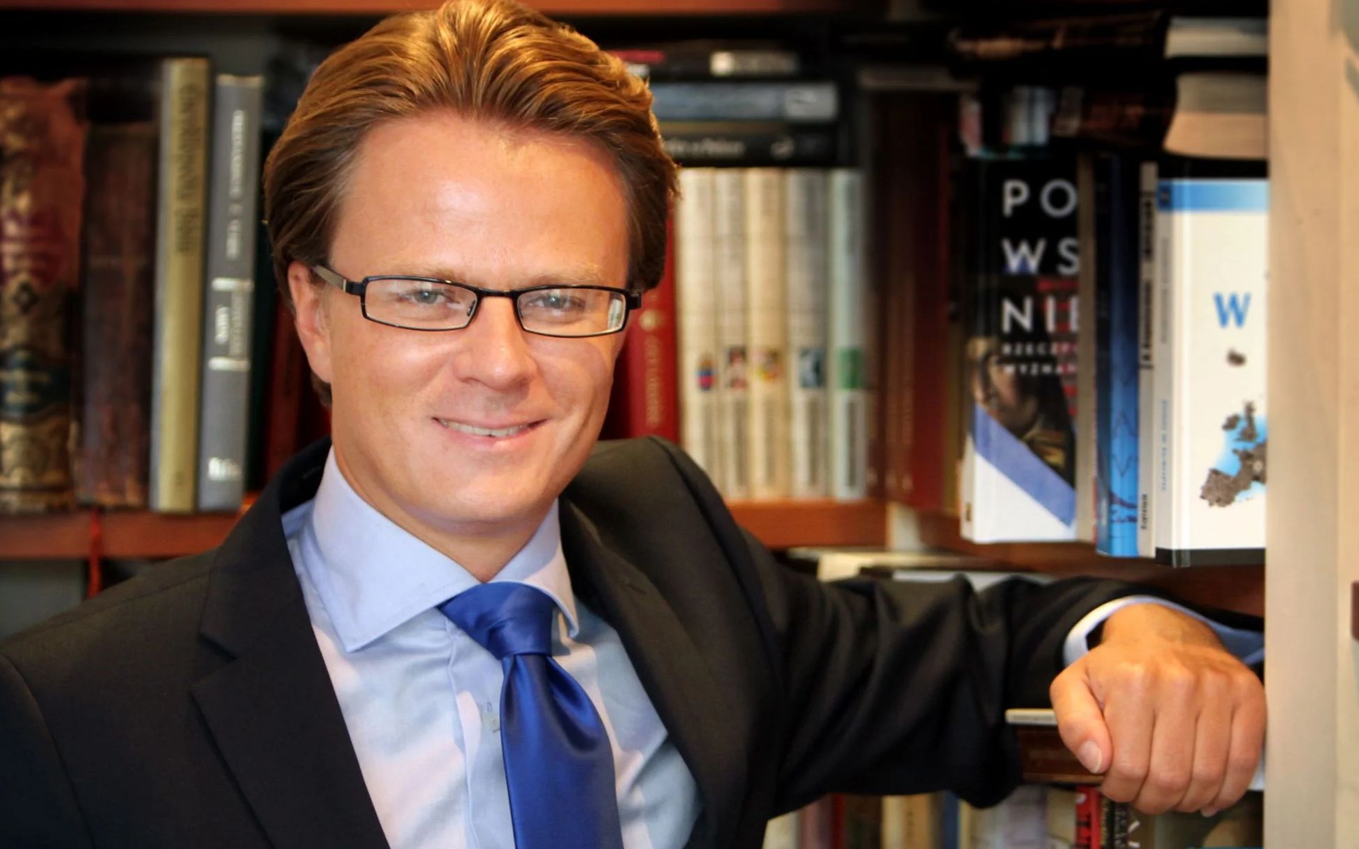 Grafika do artykułu Prof. Koncewicz: Prawdziwy Trybunał Konstytucyjny trzeba odbudować od podstaw. Na 33. urodziny TK
